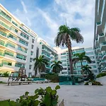 Apartamento con vista al mar